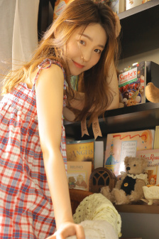 新中国捆绑bdsm美女